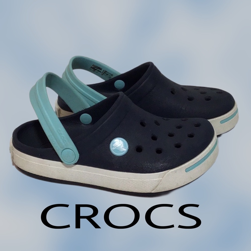 Crocs, Kids Size 10/11, Flip‎ Up Strap